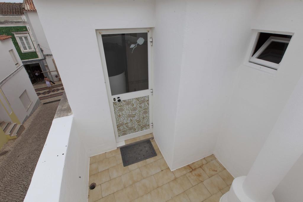 Guest House First Floor Lagos Dış mekan fotoğraf